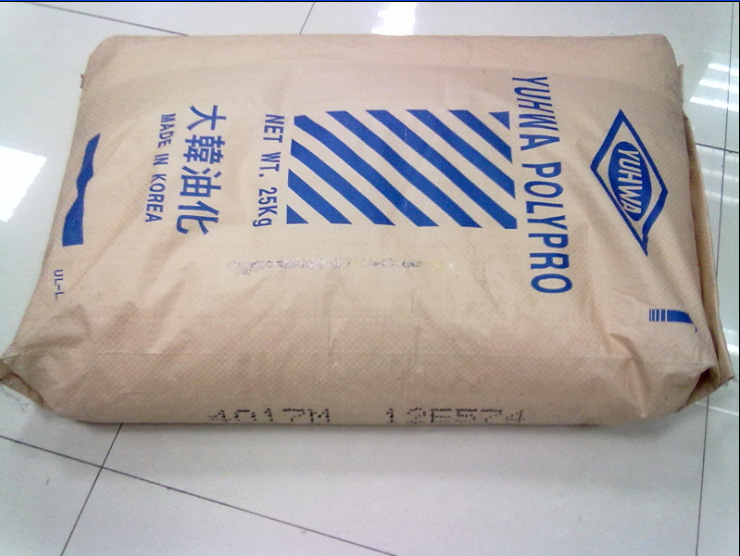 PP BASELL EP648N注塑成型的电器零件