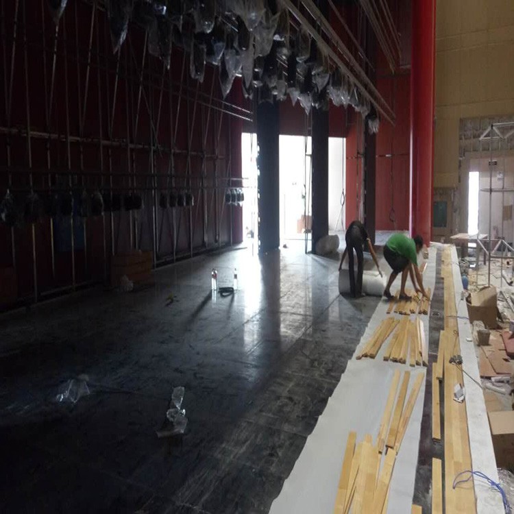 运动木地板 专业供应 实木运动地板   体育运动木地板生产厂家  双鑫体育